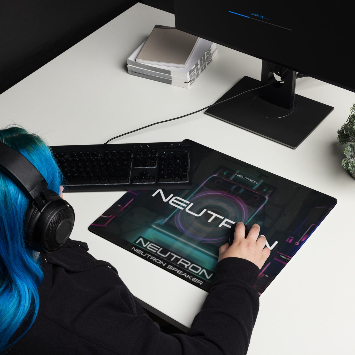 Neutron Speaker mouse pad